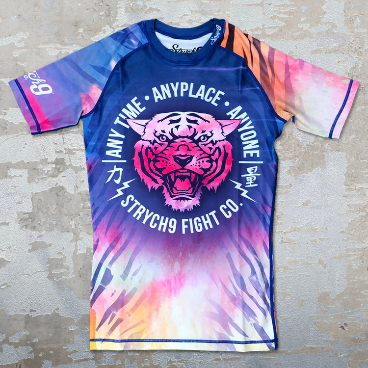 WOMEN'S RASH GUARDS