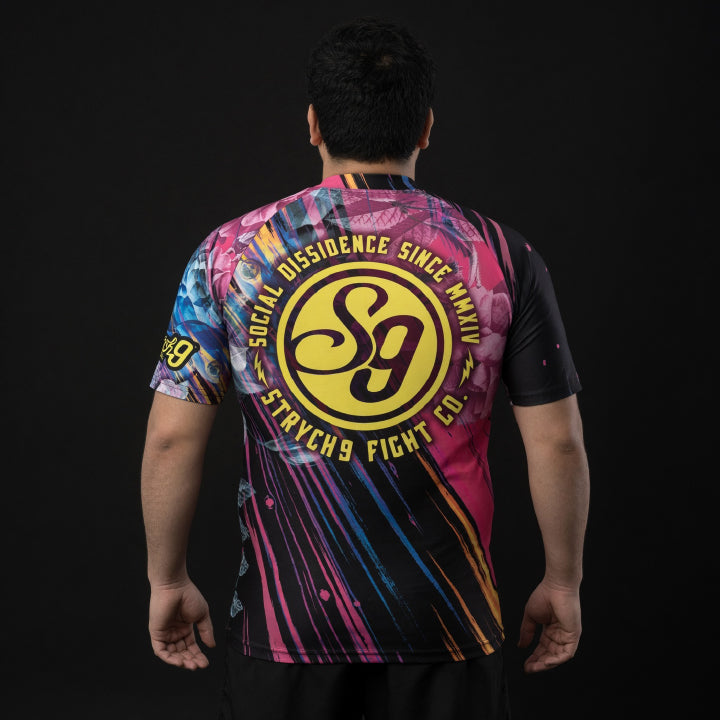 PRETTY DANGEROUS • Rash Guard
